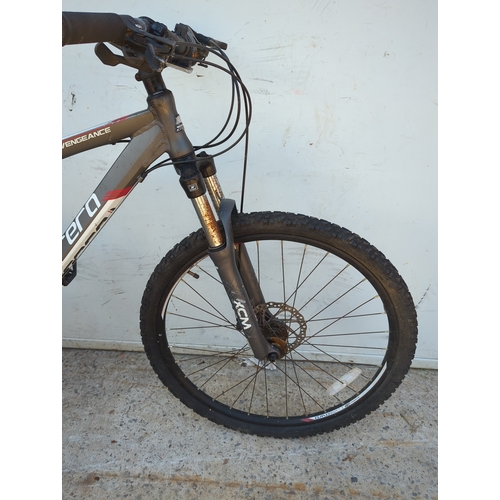 54 - Carrera Vengeance Mountain Bike
