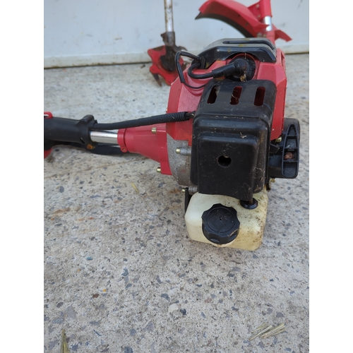 67 - Trojan TMT43 Petrol Strimmer