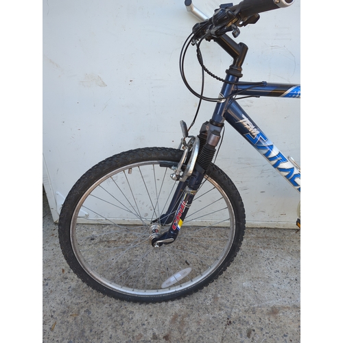 73 - Saracen Rufftrax Mountain Bike