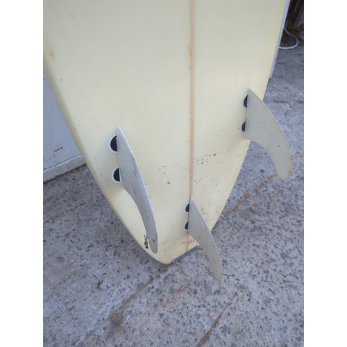 91 - Utopia Surfboard