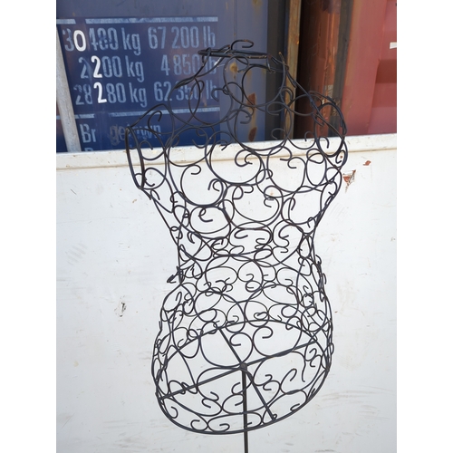 93 - Metal Mannequin Sculpture Frame