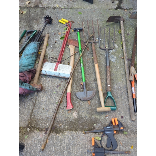 108 - Selection of Garden Tools including Fork and Loppers