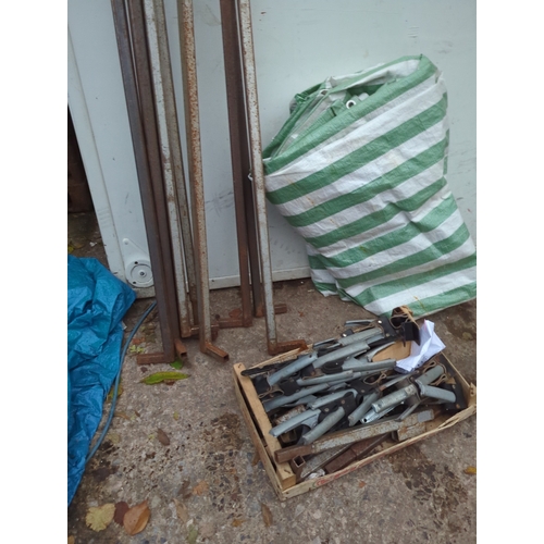 132 - Market Stall With Green and White Cover