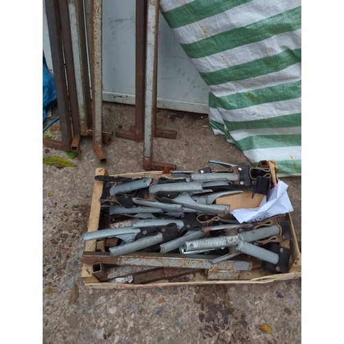 132 - Market Stall With Green and White Cover