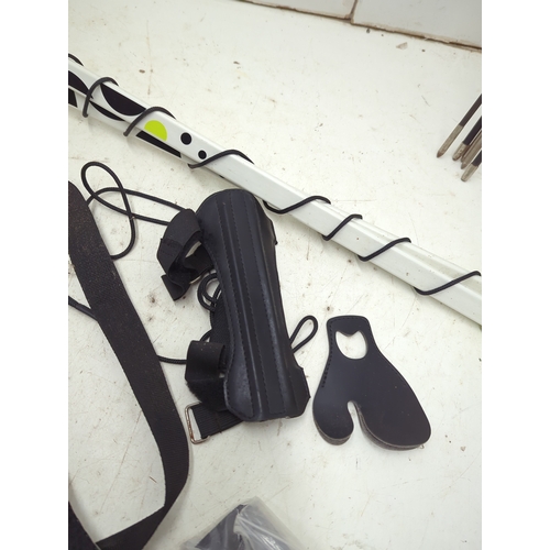 140 - Geologic Startech Archery Bow Set with Arrows