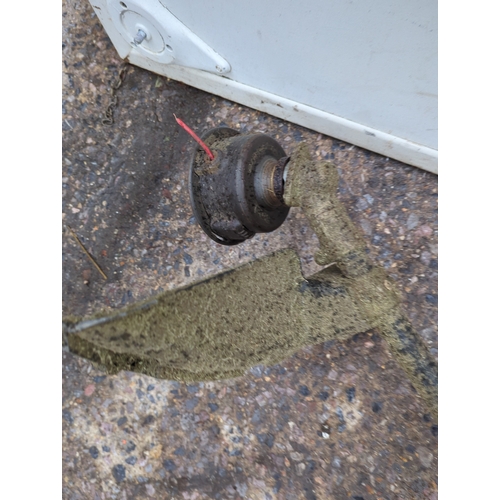 165 - Ryobi Powr LT2 Petrol Grass Trimmer