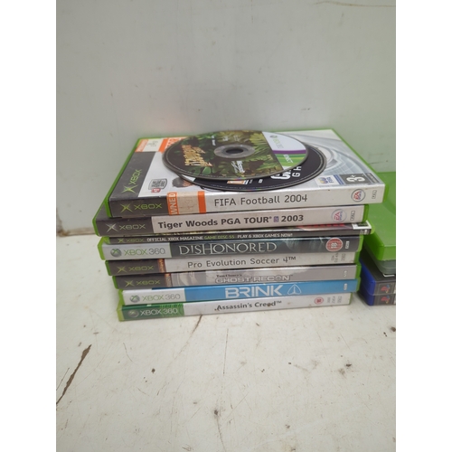 Lot of Xbox and PlayStation Game Discs
