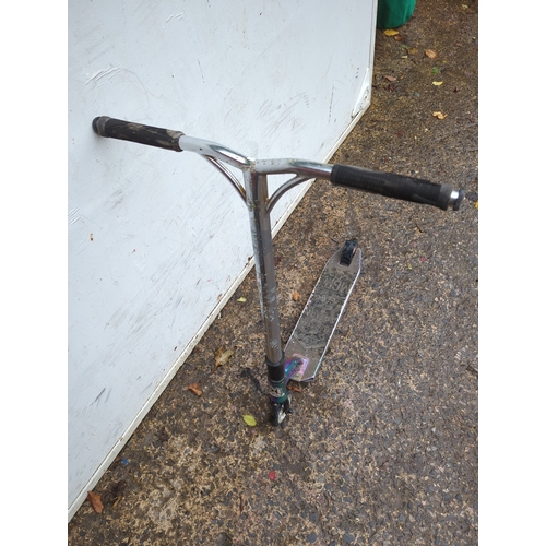 119 - MGP VX5 Pro Scooter