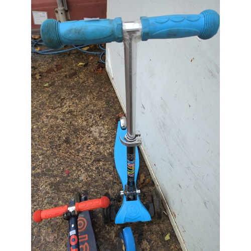 120 - Selection of scooters including Micro Mini