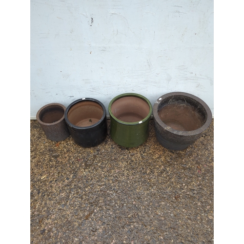 132 - Lot of 4 Outdoor Planters