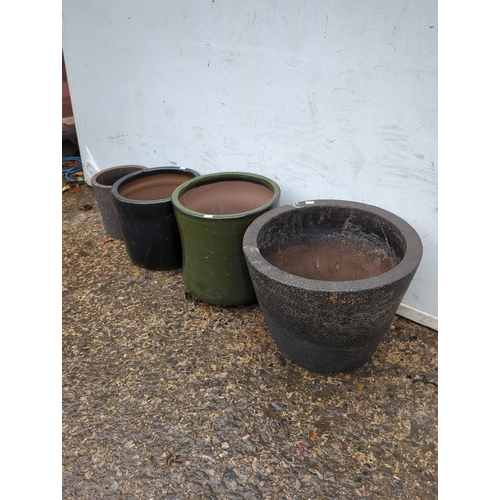 132 - Lot of 4 Outdoor Planters