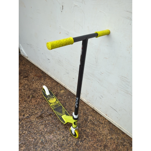 337 - Zinc Detour Scooter