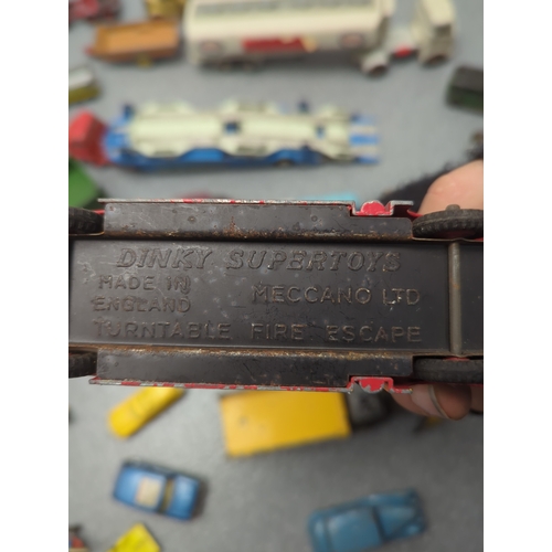 1892 - Lot of Dinky Toys Diecast Vehicles