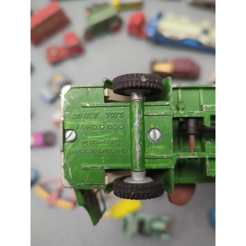 1892 - Lot of Dinky Toys Diecast Vehicles