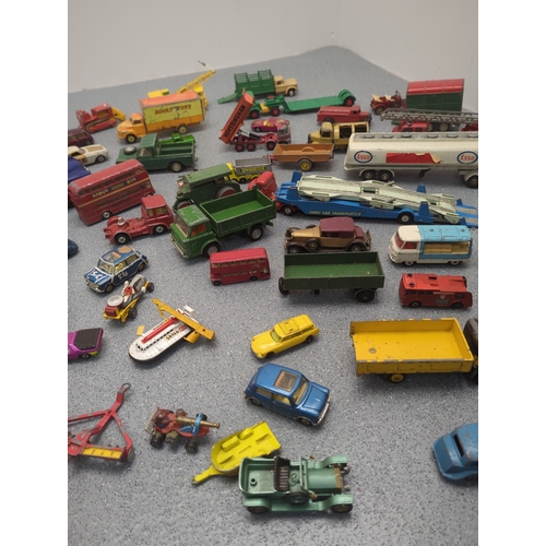 1892 - Lot of Dinky Toys Diecast Vehicles