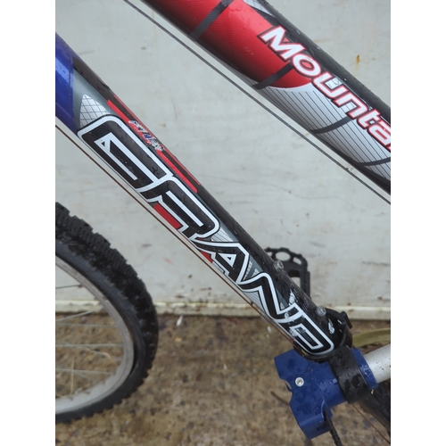 93 - Grand Mountain Kross Bicycle