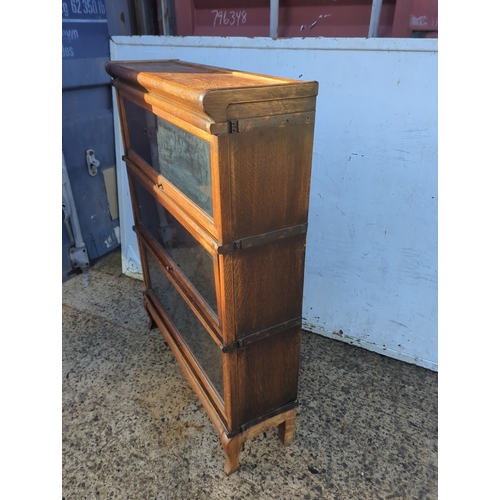 419 - Globe-Wernicke Oak Display Cabinet