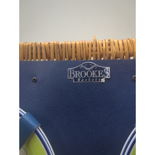 239 - Brookes Baskets Wicker Picnic Hamper