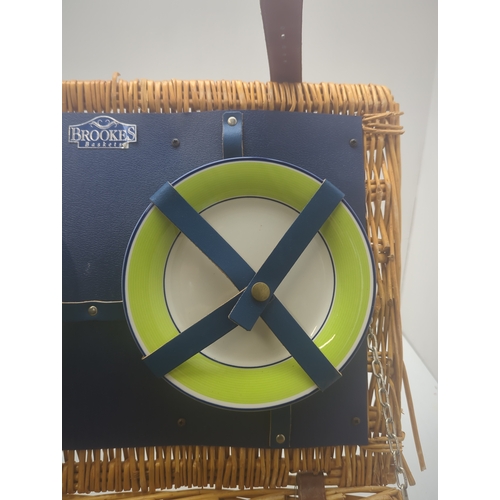 239 - Brookes Baskets Wicker Picnic Hamper