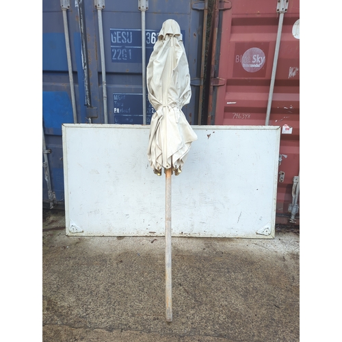 342 - Blue Sky Patio Parasol