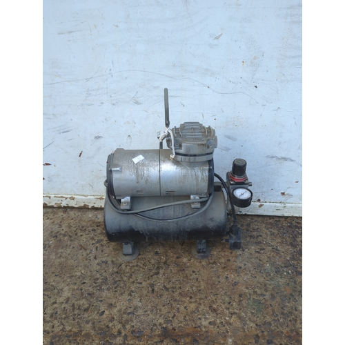 1736 - Fensda FD-186 Air Compressor