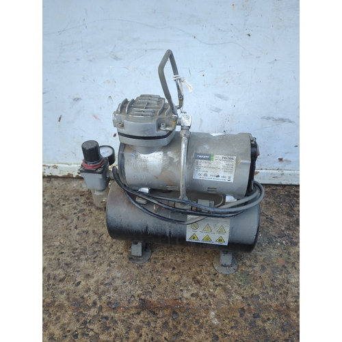 1736 - Fensda FD-186 Air Compressor