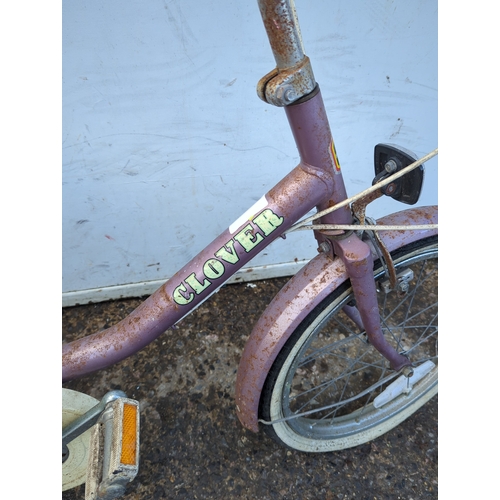 174 - Vintage Clover Bicycle
