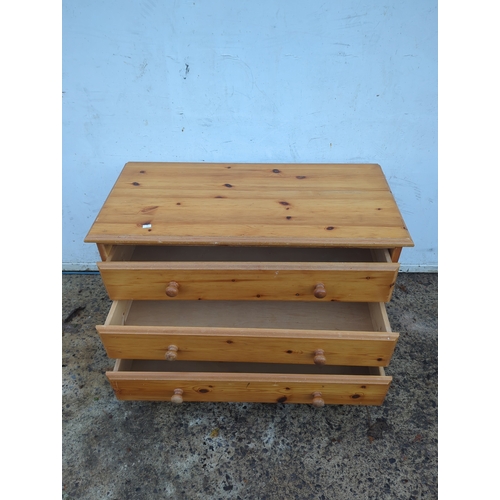 505 - Pine Chest of Drawers