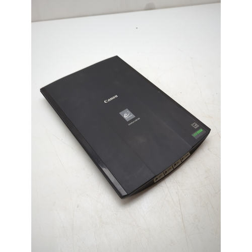 1331 - Canon CanoScan LiDE 110 Scanner