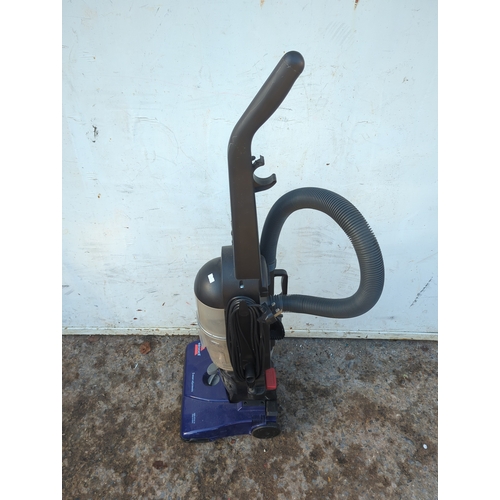 1347 - Bissell Powerforce Bagless Vacuum Cleaner