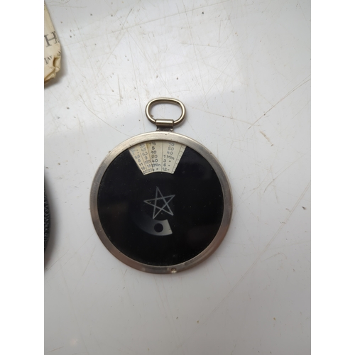 1357 - Zeiss Ikon Diaphot Exposure Meter with Case