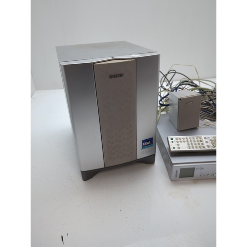 1358 - Sony NN-ES7ESA Sound System