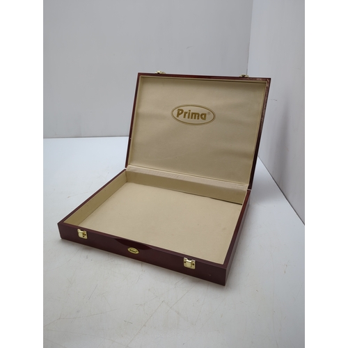 2000 - Prima Display Case