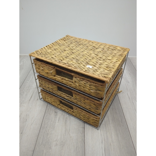 400 - Wicker Basket Storage Rack