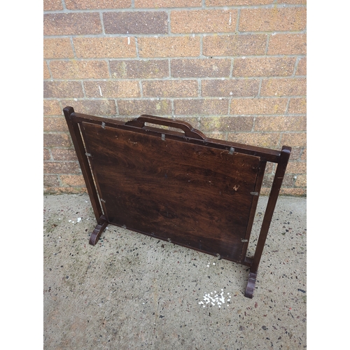 414 - Embroidered fire screen