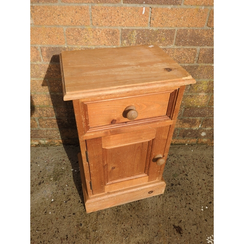 418 - Pine Bedside Cabinet