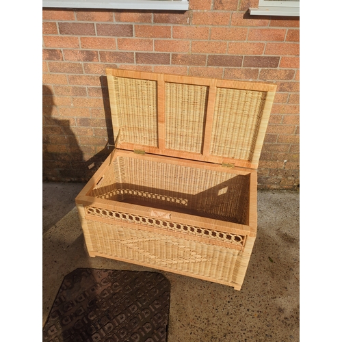422 - Wicker Storage Chest