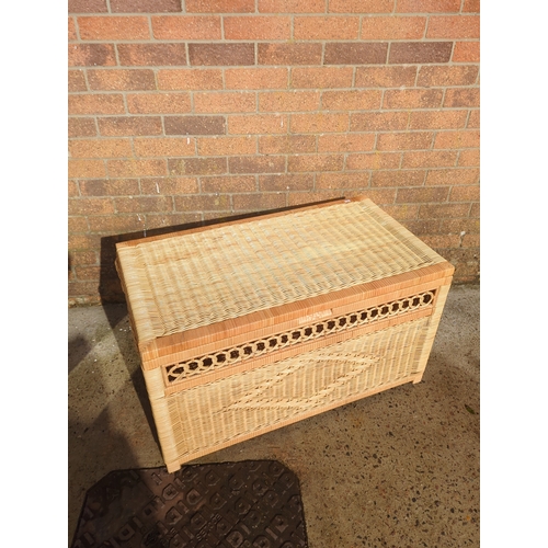 422 - Wicker Storage Chest