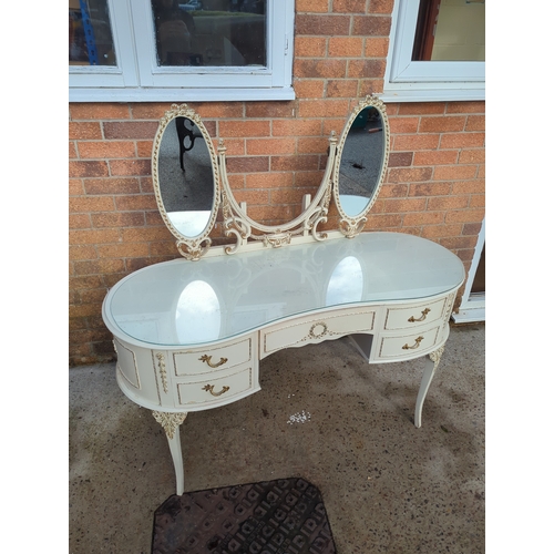 424 - Ornate Dressing Table with Triple Mirror