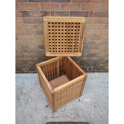 442 - Oak Lattice Storage Box