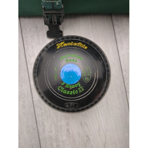 200 - Henselite Classic II Bowls Set with Carry Bag