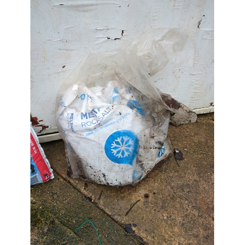 283 - Job lot of winter rock salt including Kelkay Ice Breaker