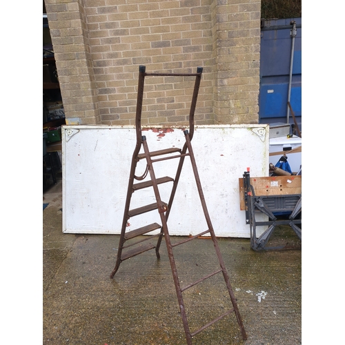 306 - Metal Ladder with Wooden Steps