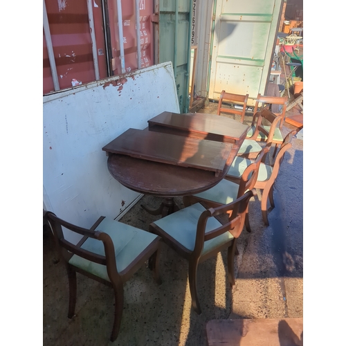 502 - Lot of 6 Dining Chairs with Table