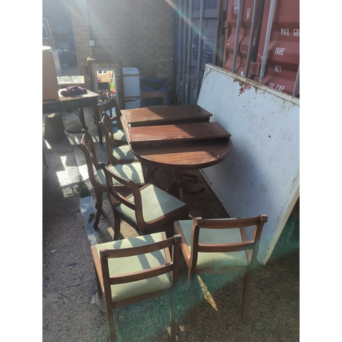 502 - Lot of 6 Dining Chairs with Table