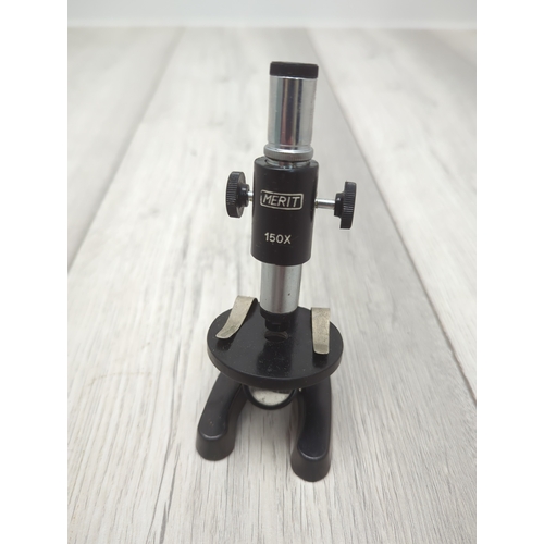Merit 150X Microscope Set