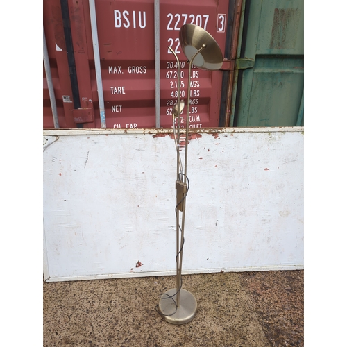 472 - Brass Floor Lamp with Adjustable Arms