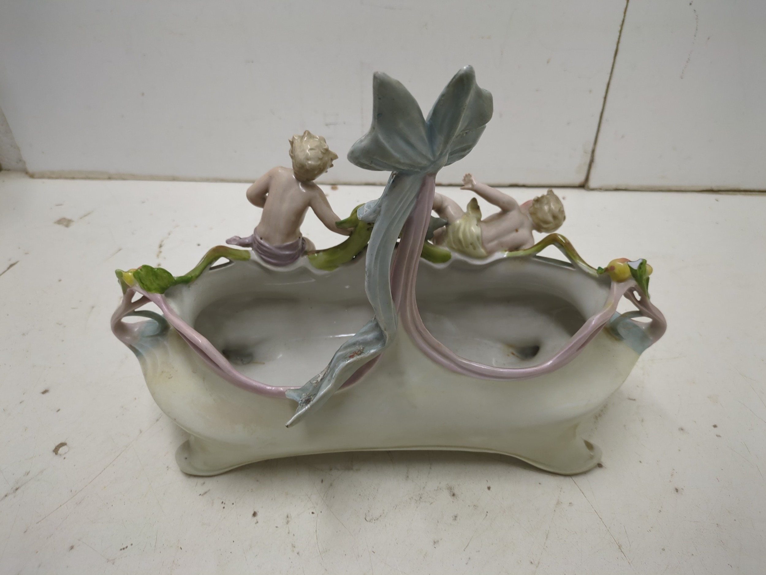 An antique Rococo style bonbon/fruit dish