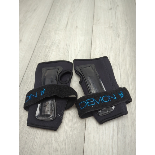 151 - Selection of Boxing Gear including Pro-Box Headguard