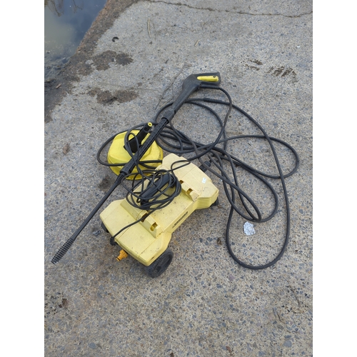 61 - Karcher K 2.20 Pressure Washer
